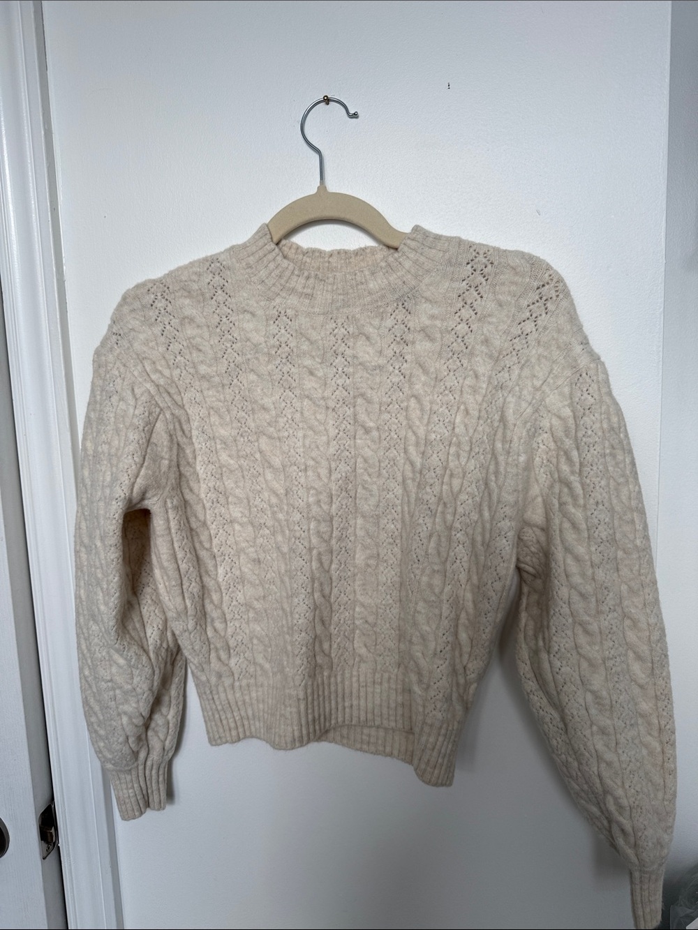 Source Unknown Cream Cable-Knit Crewneck Sweater